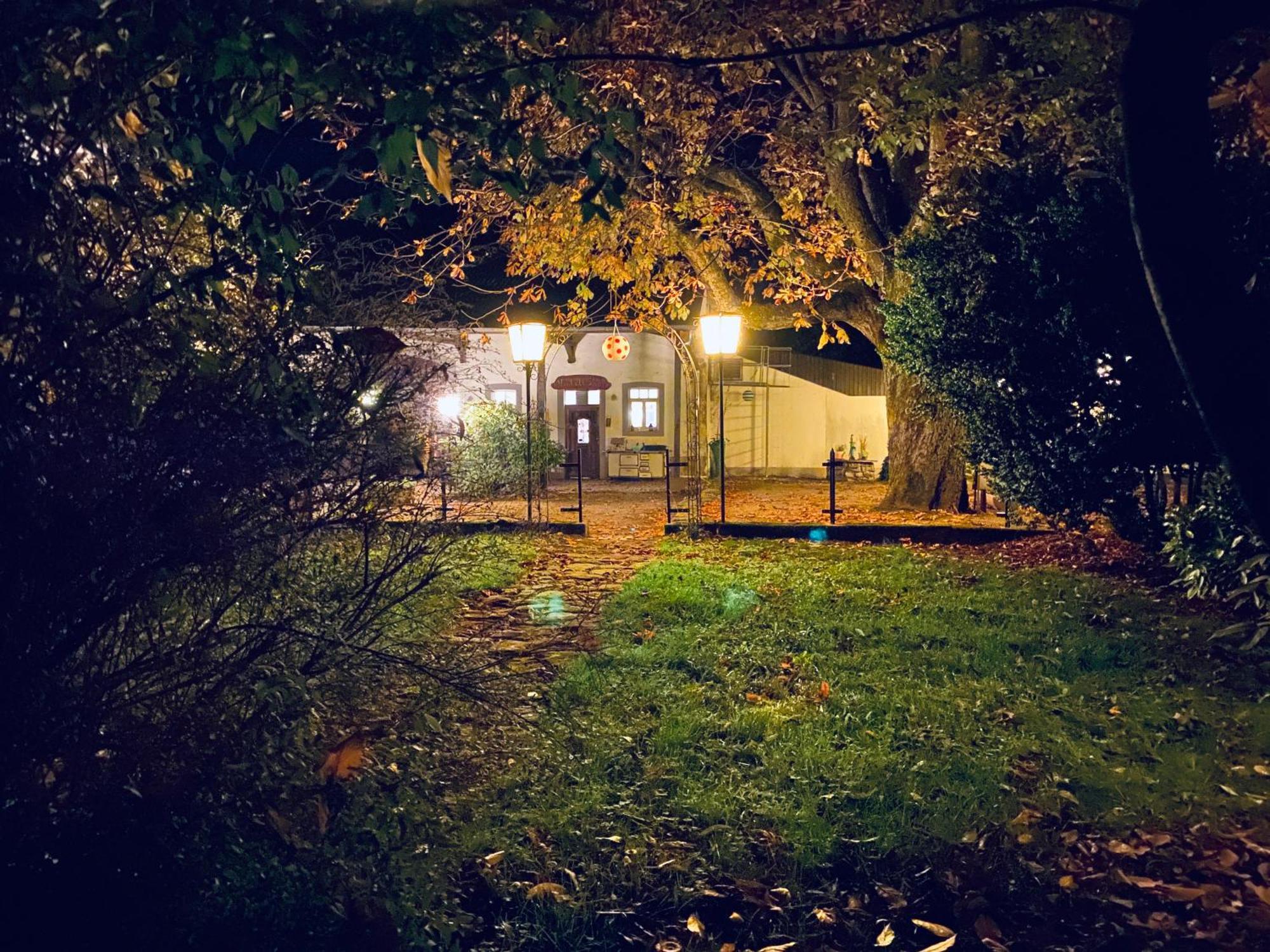 Hinkelshof - 3 Gaestezimmer - Naturnah, Oekologisch, Urig, Selbstversorgerkueche Korperich