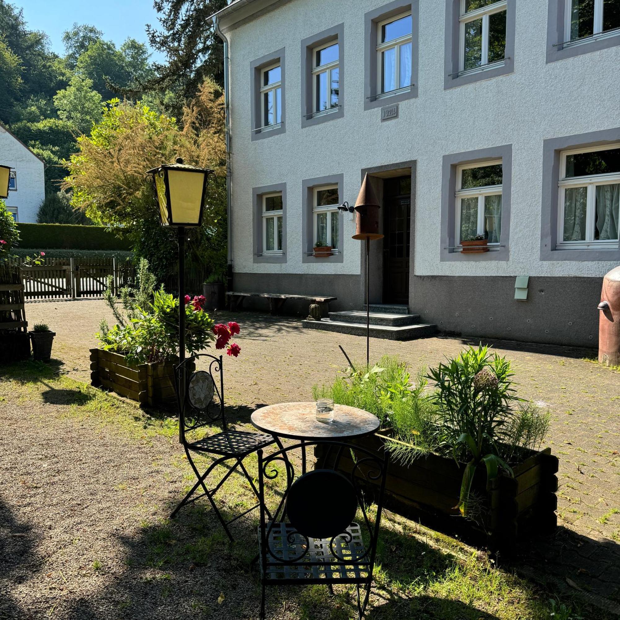 Hinkelshof * Korperich